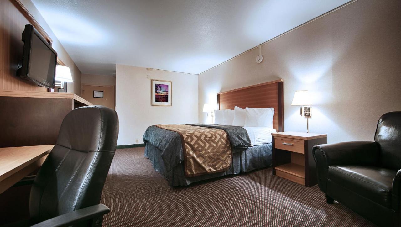 Magnuson Grand Columbus North Hotel Exterior foto
